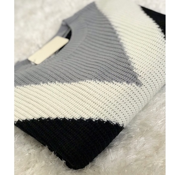 Last 1 | Hyped Unicorn Chevron Knit Sweater - Picture 5 of 9